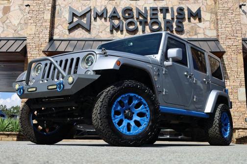 2016 Jeep Wrangler Unlimited Sahara