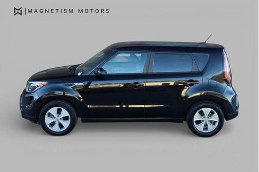 Shadow Black 2016 Kia Soul Base