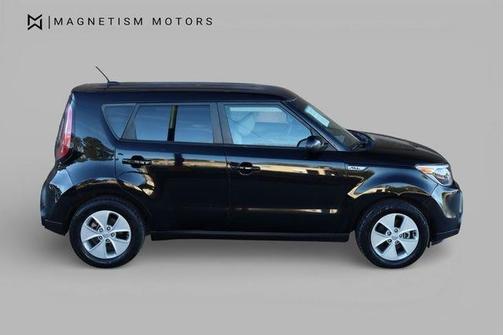 Shadow Black 2016 Kia Soul Base