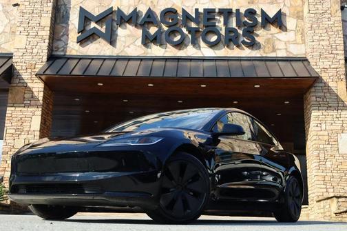 2025 Tesla Model 3 Long Range