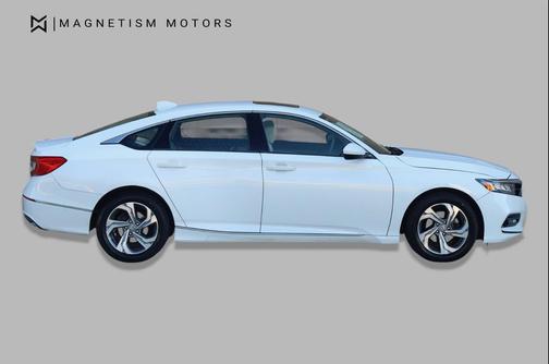Platinum White Pearl 2018 Honda Accord EX