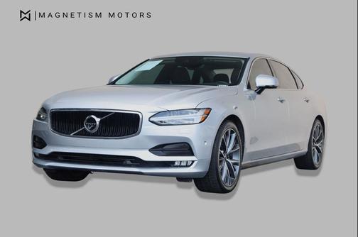 Bright Silver Metallic 2018 Volvo S90 T5 Momentum