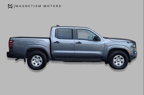 Gun Metallic 2022 Nissan Frontier S