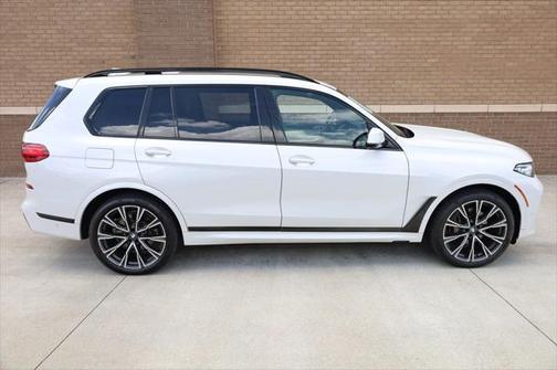 2021 BMW X7 xDrive40i