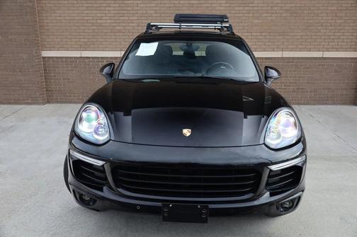 2016 Porsche Cayenne AWD 4dr