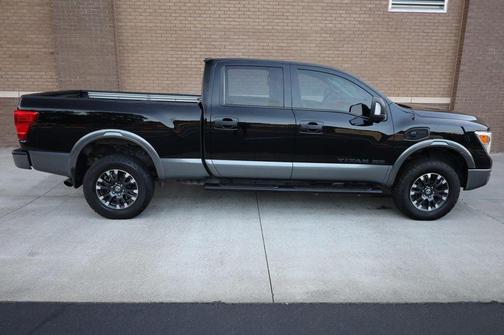 2017 Nissan Titan XD PRO-4X