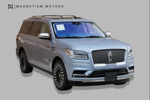 Chroma Crystal Blue Metallic 2019 Lincoln Navigator Black Label