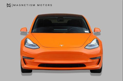 Deep Blue Metallic 2018 Tesla Model 3 Long Range