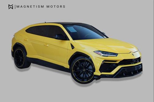 Arancio Borealis Pearl 2021 Lamborghini Urus Pearl Capsule