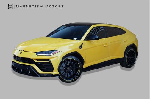 Arancio Borealis Pearl 2021 Lamborghini Urus Pearl Capsule