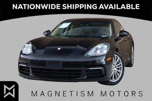 Jet Black Metallic 2018 Porsche Panamera 4