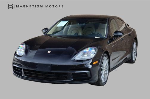Jet Black Metallic 2018 Porsche Panamera 4