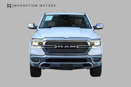 Bright White Clearcoat 2022 RAM 1500 Laramie