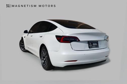 2020 Tesla Model 3 Standard Range Plus