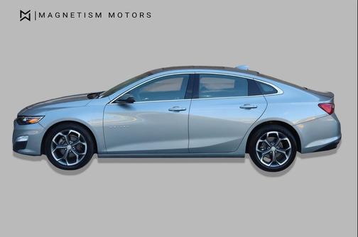 Sterling Gray Metallic 2024 Chevrolet Malibu FWD 1LT