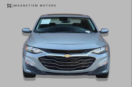 Sterling Gray Metallic 2024 Chevrolet Malibu FWD 1LT