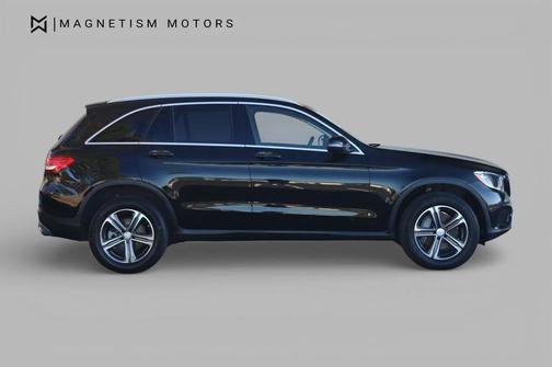 2016 Mercedes-Benz GLC 300 Base