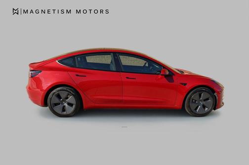 2022 Tesla Model 3 Standard Range