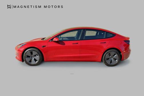 2022 Tesla Model 3 Standard Range