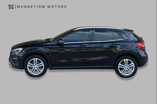 Night Black 2015 Mercedes-Benz GLA-Class GLA 250