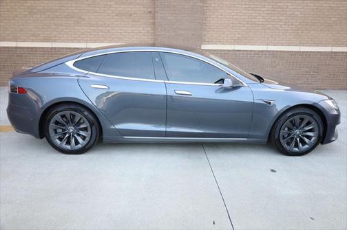 2020 Tesla Model S Long Range Plus
