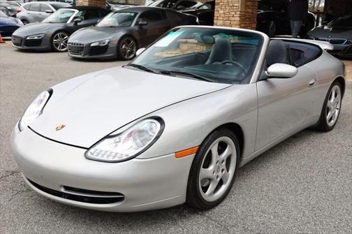 2000 Porsche 911 Carrera Cabriolet