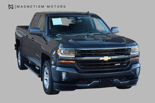 Deep Ocean Blue Metallic 2017 Chevrolet Silverado 1500 2LT