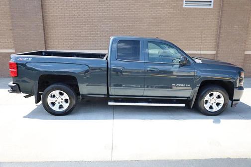 2017 Chevrolet Silverado 1500 2LT