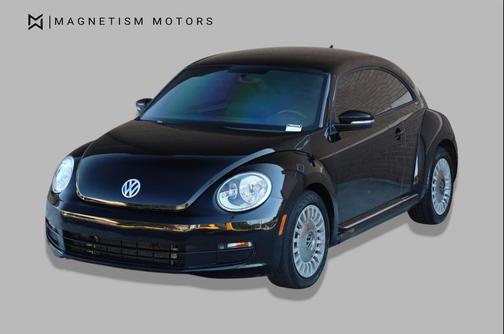 Black Uni 2015 Volkswagen Beetle 1.8T