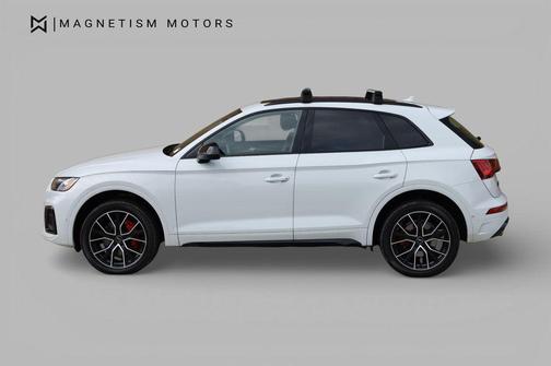 Glacier White Metallic 2024 Audi SQ5 3.0T Prestige