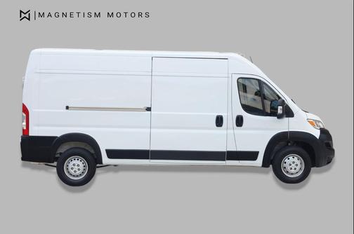 Bright White Clearcoat 2024 RAM ProMaster 2500 Tradesman