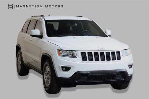 Bright White Clearcoat 2016 Jeep Grand Cherokee Laredo