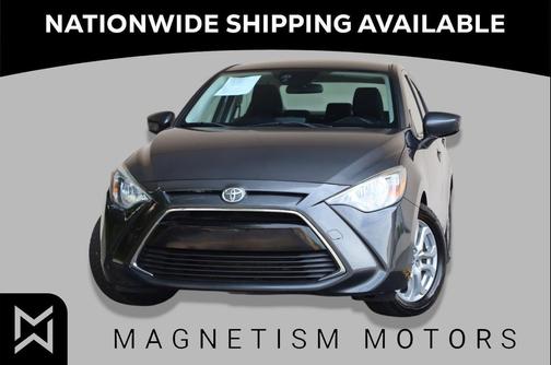 Graphite 2018 Toyota Yaris iA Base