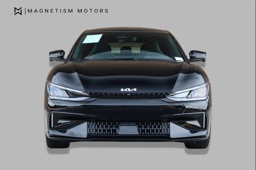 Aurora Black Pearl 2023 Kia EV6 GT