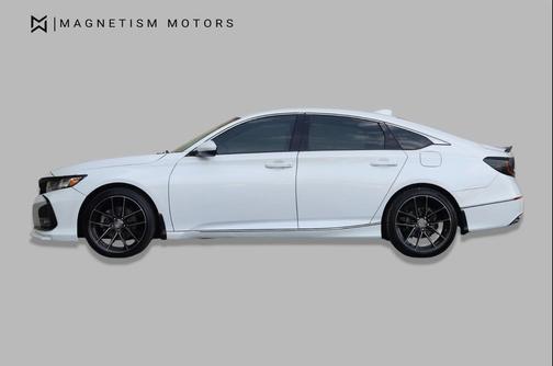 Platinum White Pearl 2019 Honda Accord Hybrid EX