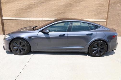 2022 Tesla Model S Dual Motor All-Wheel Drive