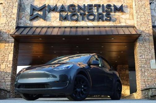 2024 Tesla Model Y Long Range Dual Motor All-Wheel Drive
