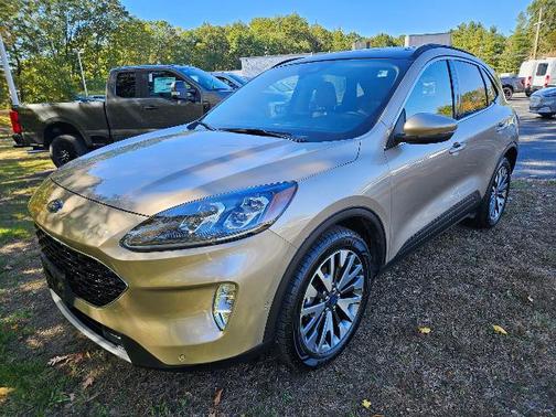 2020 Ford Escape TITANIUM