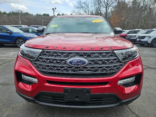RAPID RED MET TINTED CC 2024 Ford Explorer XLT