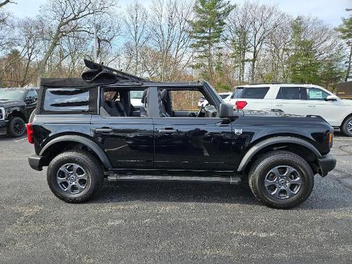 2021 Ford Bronco 