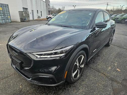 2021 Ford Mustang Mach-E SELECT