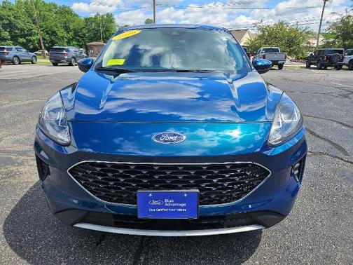 DARK PERSIAN GREEN METALLIC 2020 Ford Escape SE