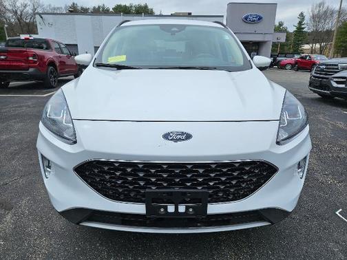 OXFORD WHITE 2020 Ford Escape SEL