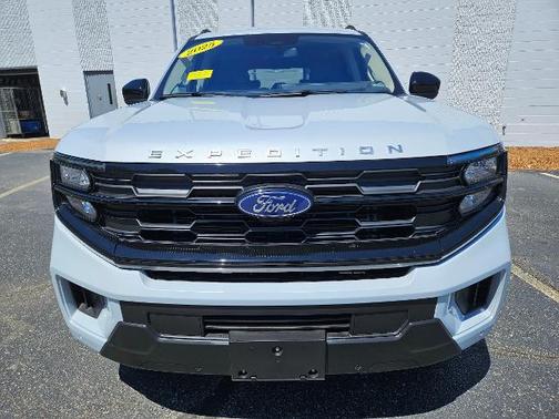 SPACE SILVER METALLIC 2025 Ford Expedition ACTIVE