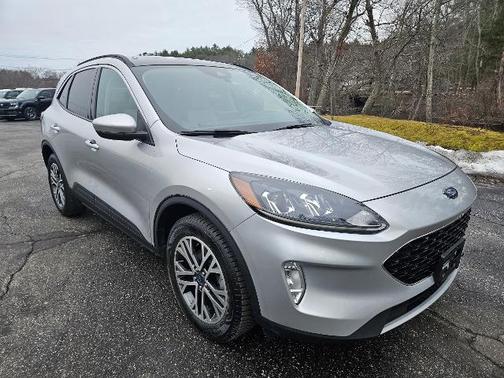 2020 Ford Escape SEL