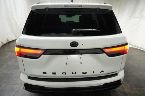 2025 Toyota Sequoia Platinum