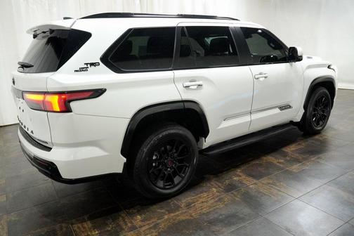 2025 Toyota Sequoia Platinum