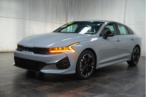 2022 Kia K5 GT-Line