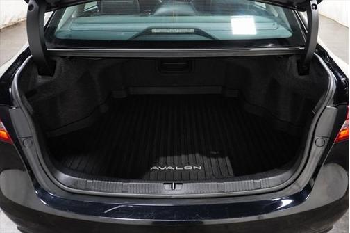 2016 Toyota Avalon Limited