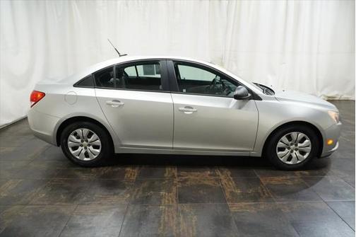 2013 Chevrolet Cruze LS